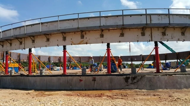 Система контролируемого подъема резервуара СКПР